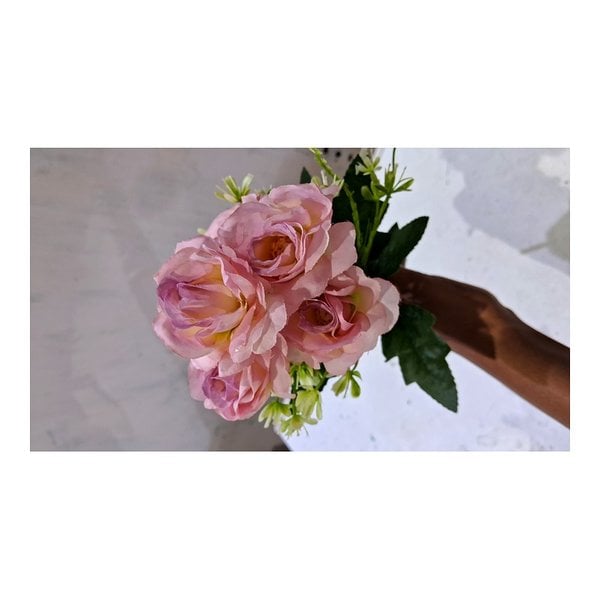 MVN 720 Flower